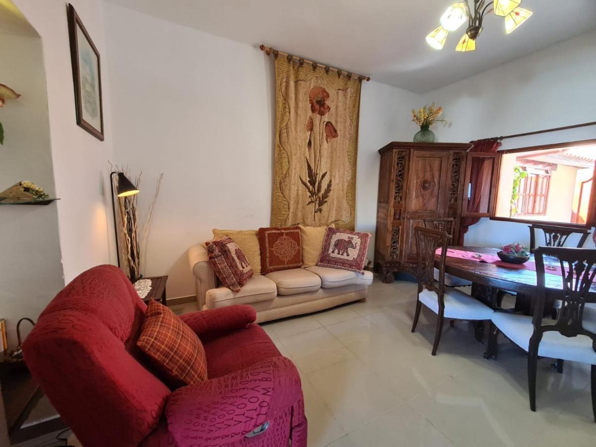 Almendro Villa Arico Viejo Bagian luar foto